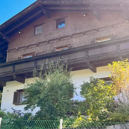 Haus Blang Einzelzimmer Rum i privatbostad Innsbruck